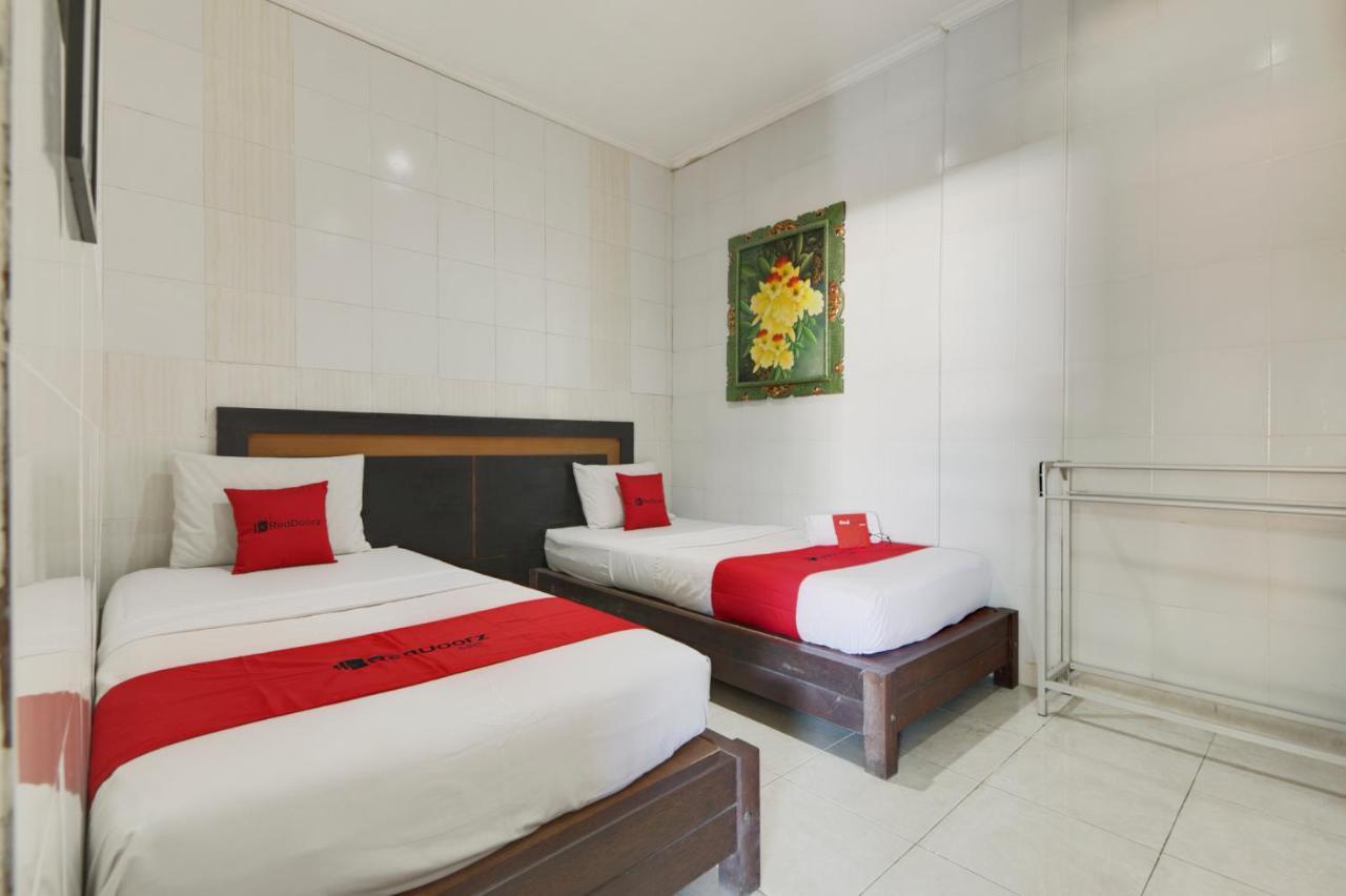 Reddoorz Near Stadion Kompyang Sujana Bali Ντενπασάρ Εξωτερικό φωτογραφία